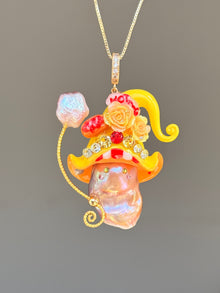 [PIECE02] Hot Dog Sprite baroque pearl necklace with hot dog-inspired hat, sculpted hot dog detail, sparkling stones, star charm, and natural baroque pearl