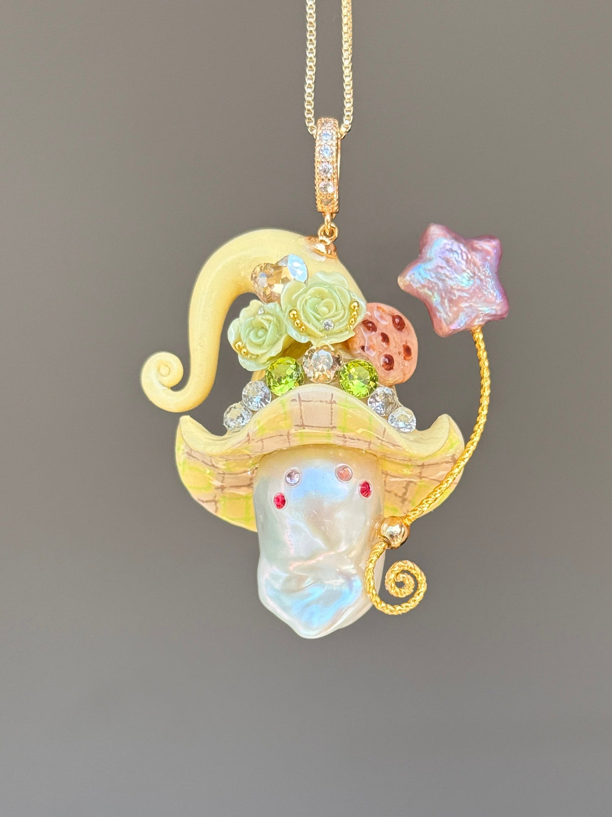 [PIECE02] Cookie Sprite baroque pearl necklace with cookie-inspired hat, sculpted cookie detail, pastel floral accents, sparkling stones, silver wand, and natural baroque pearl