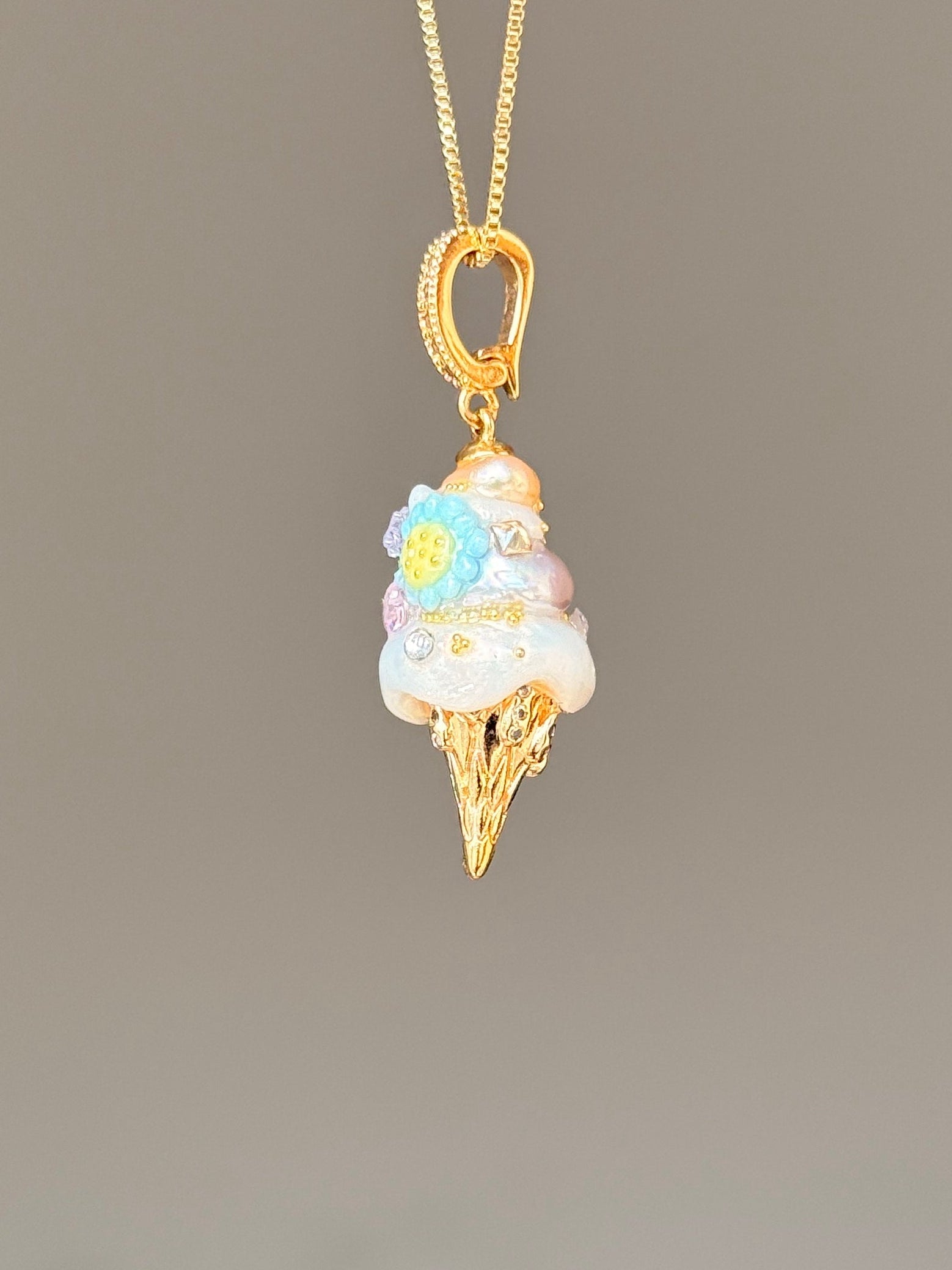 Blue Daisy Scoop Baroque Pearl Necklace SKUCR35