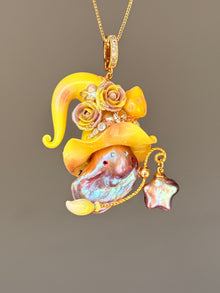 [PIECE01] Cheese Sprite Baroque Pearl Necklace with a butter-yellow mini hat, sculpted cheese wedge detail, golden accents, and a baroque pearl body.