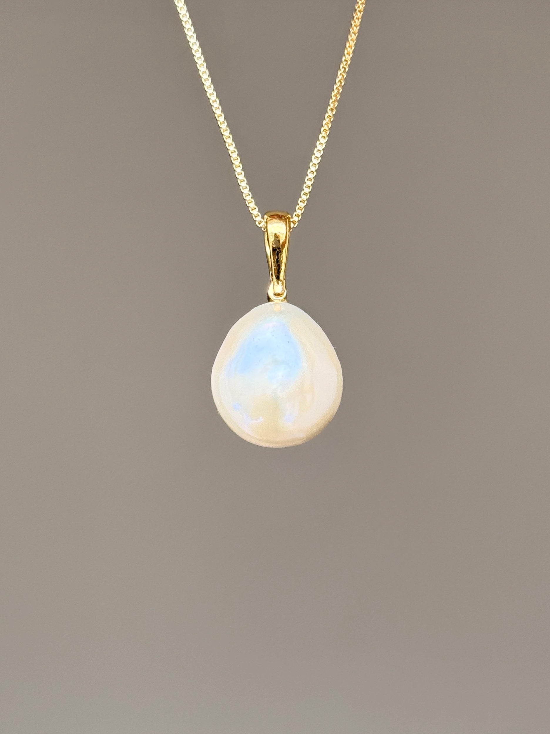 Radiant Heart Button Baroque Pearl Necklace SKUO7