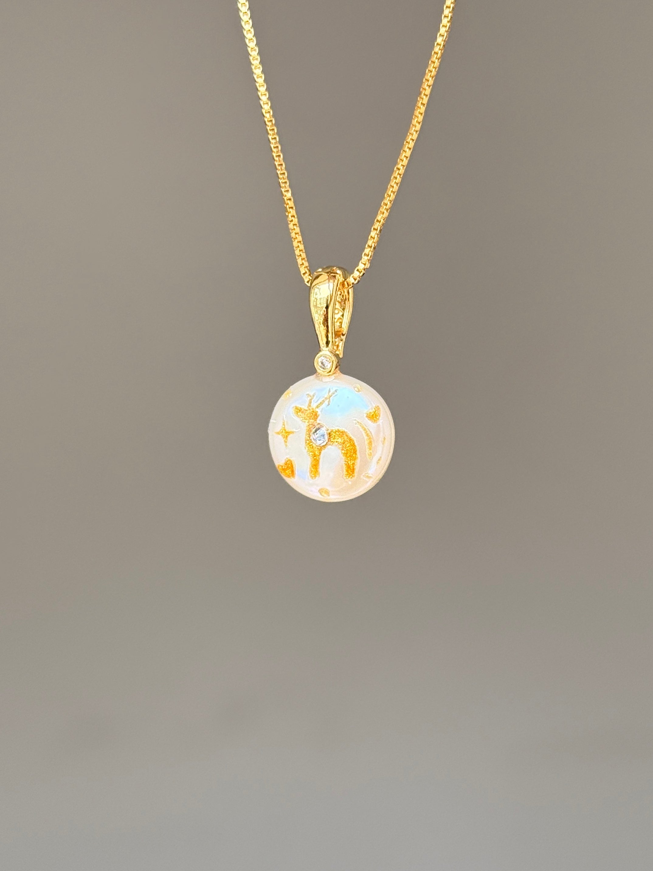 Prancing Fawn Button Baroque Pearl Necklace SKUO8