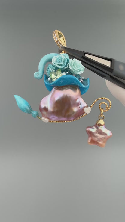 Hat Charms – Hand-Sculpted Mini Hat Pearl Necklace 373P558