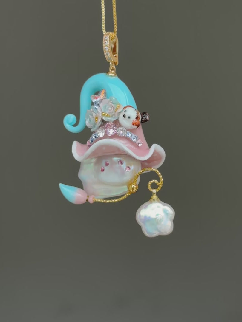 Chickadee Sprite Baroque Pearl Necklace SKUE355