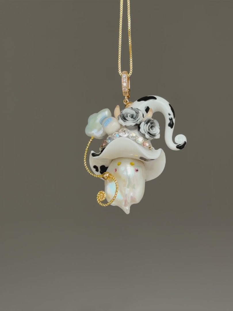 Little Cow Sprite Baroque Pearl Necklace SKUE1234