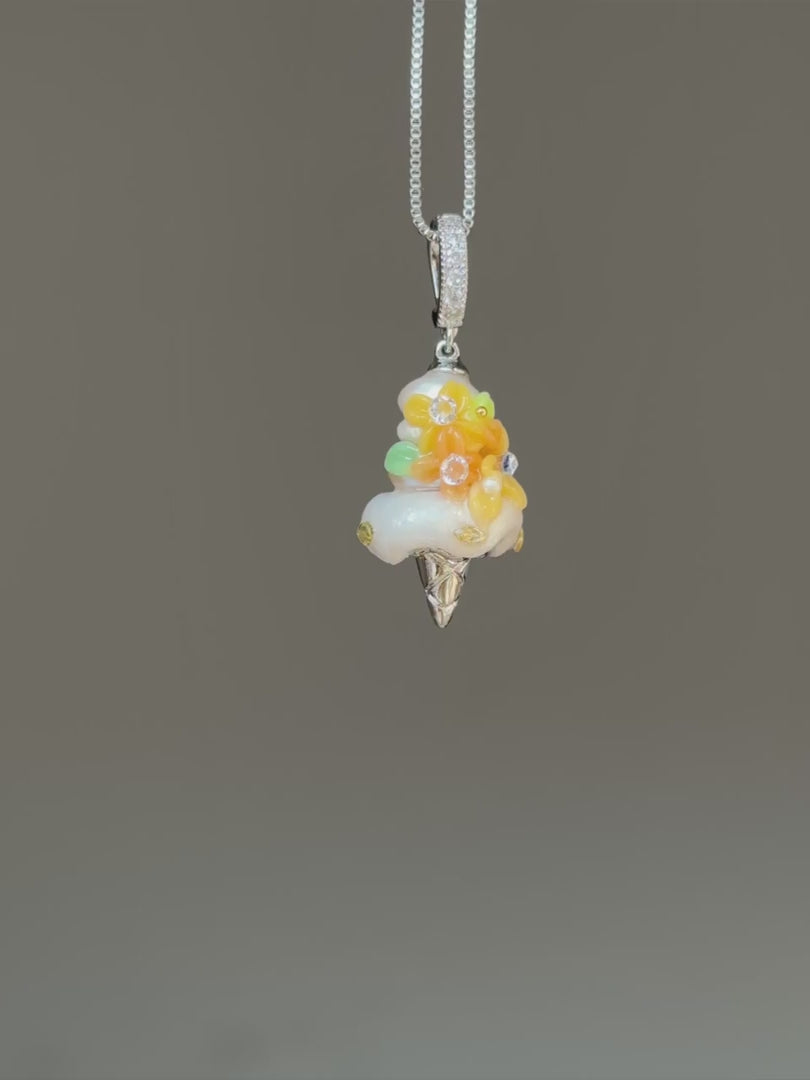 Sunlit Blossom Scoop Baroque Pearl Necklace SKUCR70