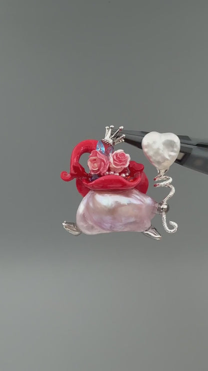Hat Charms – Hand-Sculpted Mini Hat Pearl Necklace 349P682