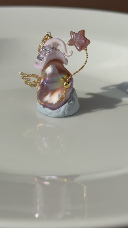 Hat Charms – Hand-Sculpted Mini Hat Pearl Necklace