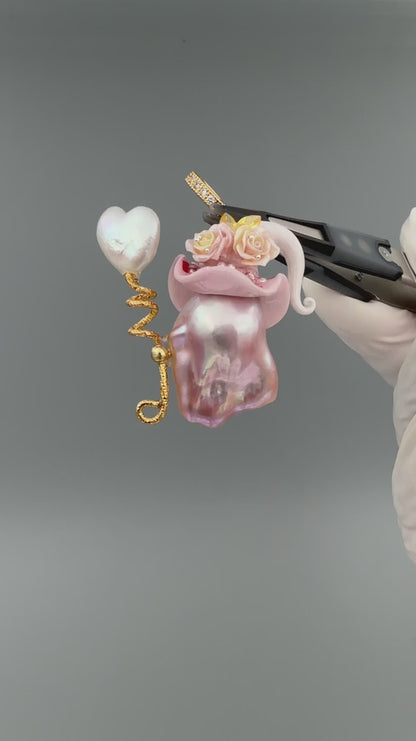 Hat Charms – Hand-Sculpted Mini Hat Pearl Necklace