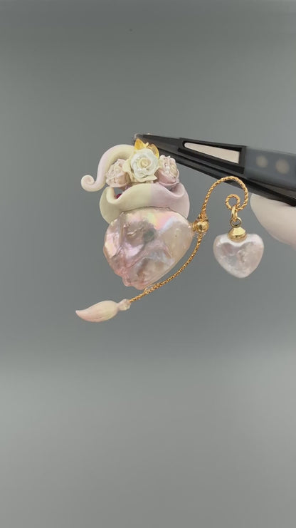 Hat Charms – Hand-Sculpted Mini Hat Pearl Necklace 357P647