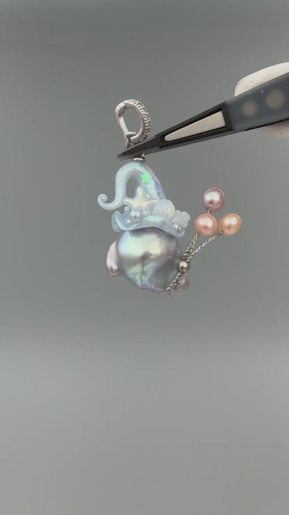 Hat Charms – Hand-Sculpted Mini Hat Pearl Necklace