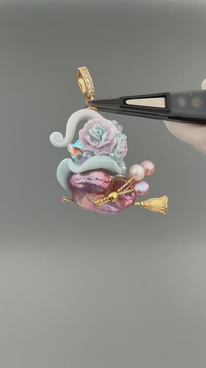 Hat Charms – Hand-Sculpted Mini Hat Pearl Necklace 250P849